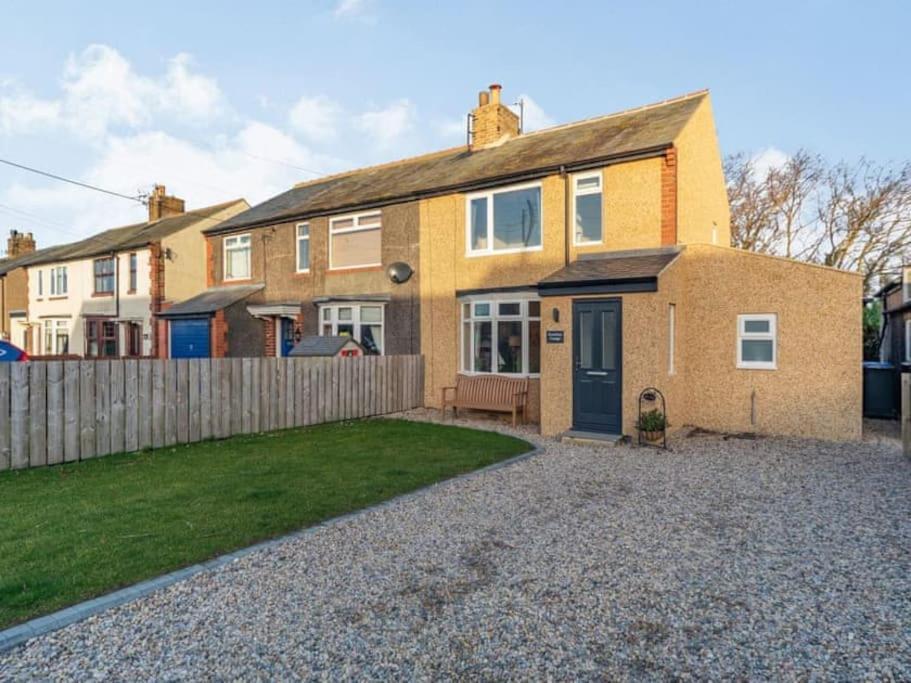 Snowdrop Cottage Seahouses Exterior foto